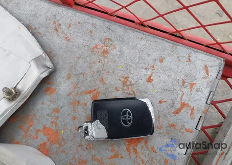 2012 Toyota Camry Hybrid Le z USA, uszkodzony, nr VIN 4T1BD1FK8CU019657